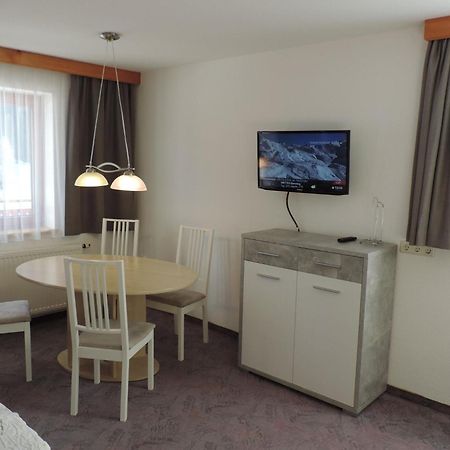 Apartment In Ischgl At The Ski Bus Stop Extérieur photo