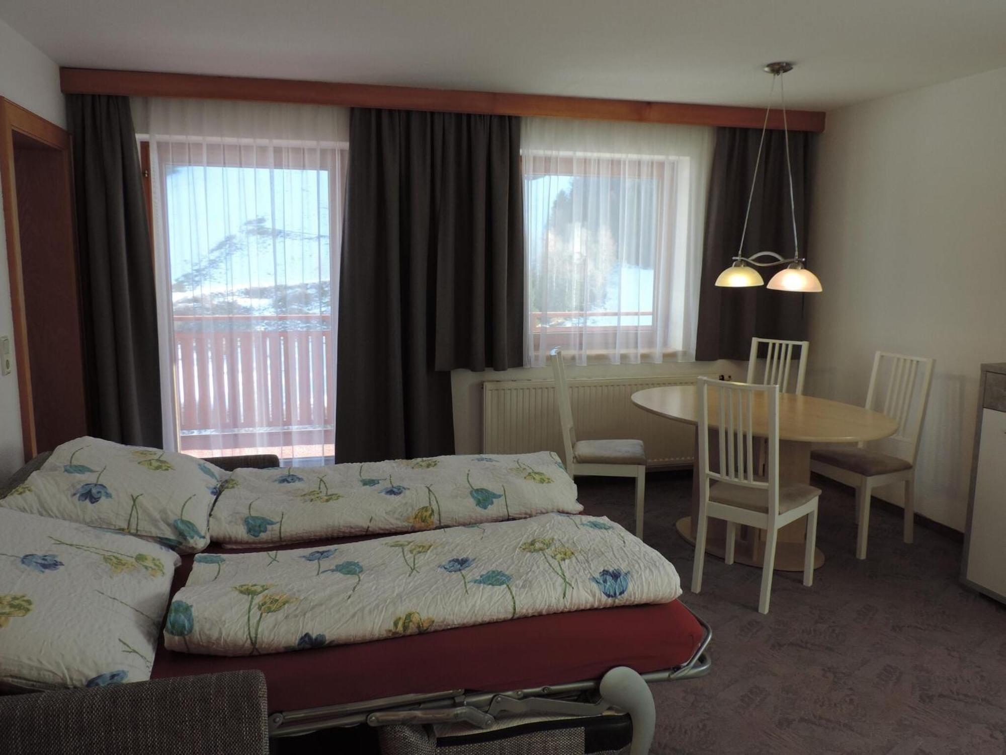 Apartment In Ischgl At The Ski Bus Stop Extérieur photo